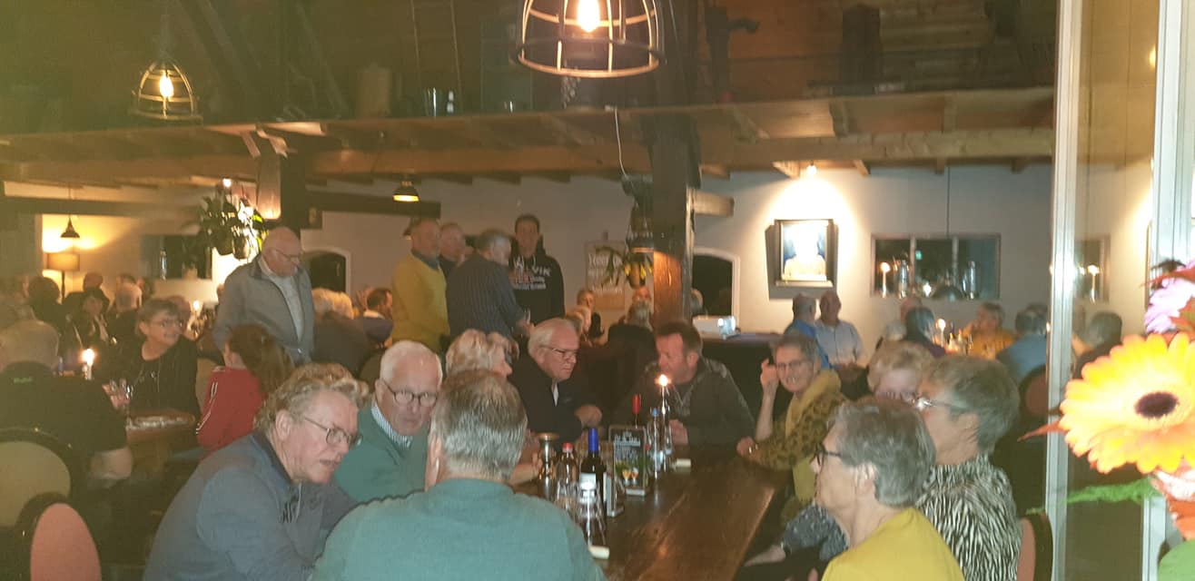 8nov2019 waarderingsavond posterenkbussloo (14)